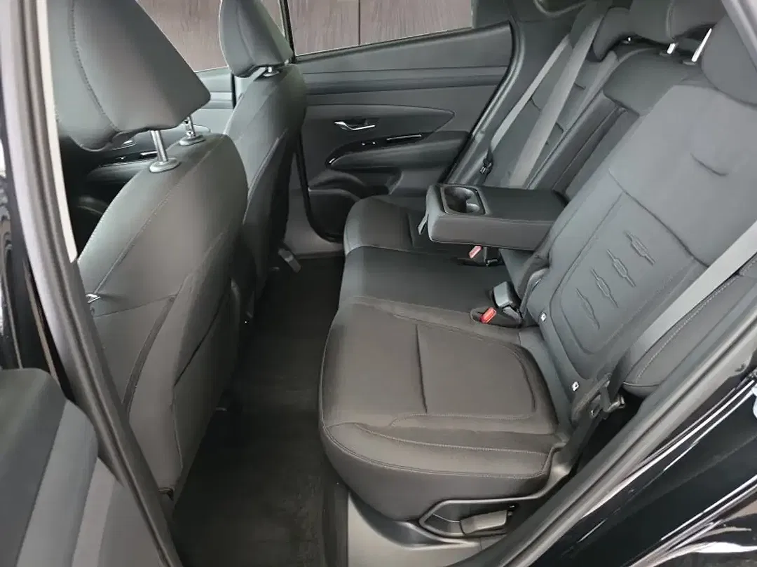 Hyundai TUCSON - Thumbnail 13