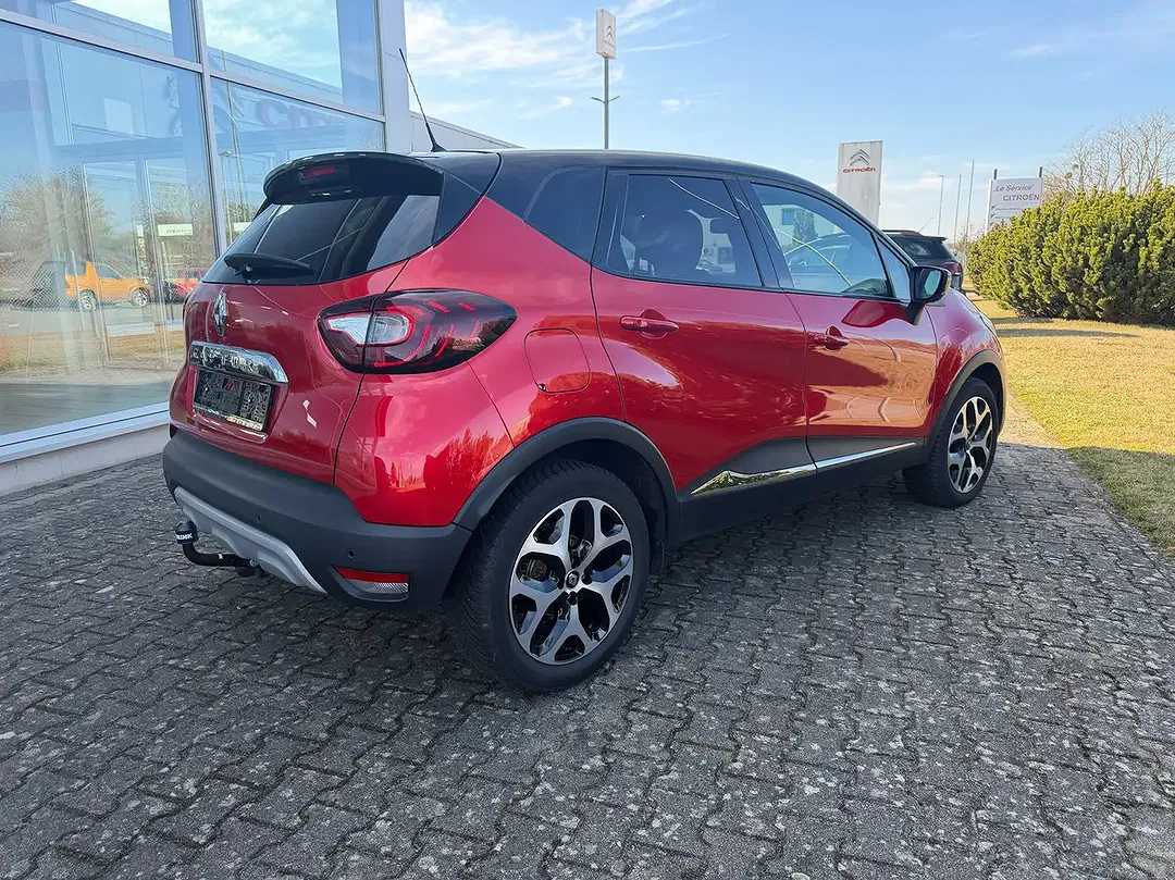 Renault Captur - Thumbnail 3