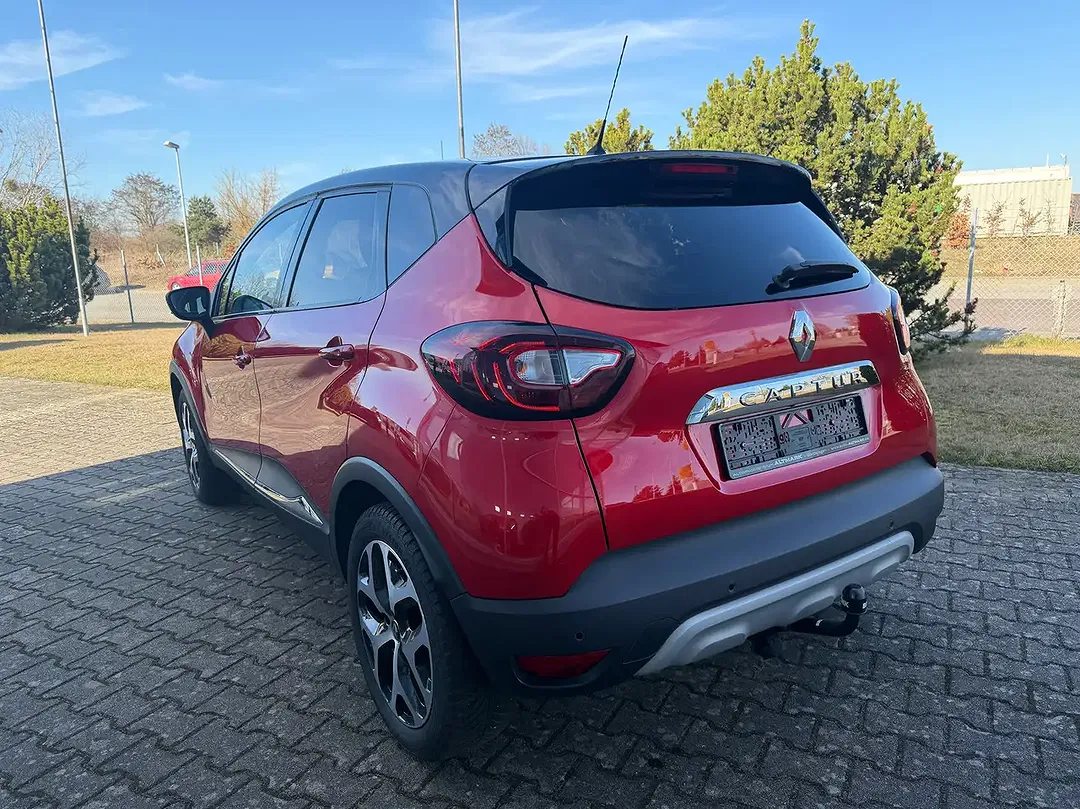 Renault Captur - Thumbnail 4