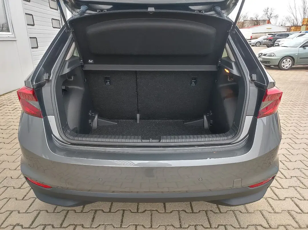 Skoda Fabia - Thumbnail 10