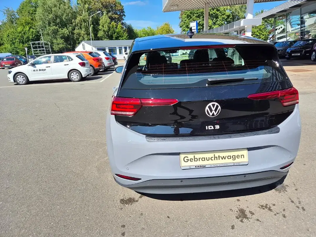 Volkswagen ID.3 - Thumbnail 15