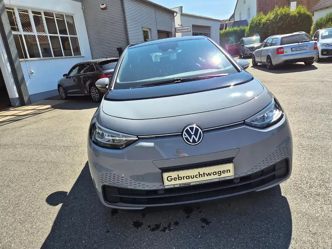 Volkswagen ID.3 - Thumbnail 6