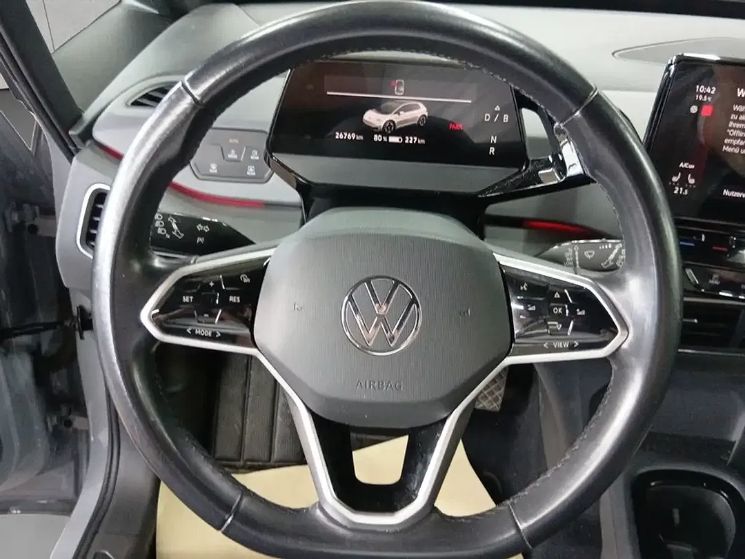 Volkswagen ID.3 - Thumbnail 12