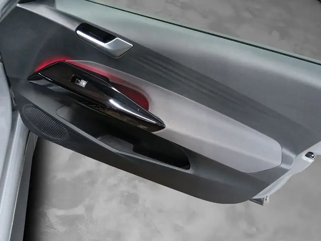 Volkswagen ID.3 - Thumbnail 21