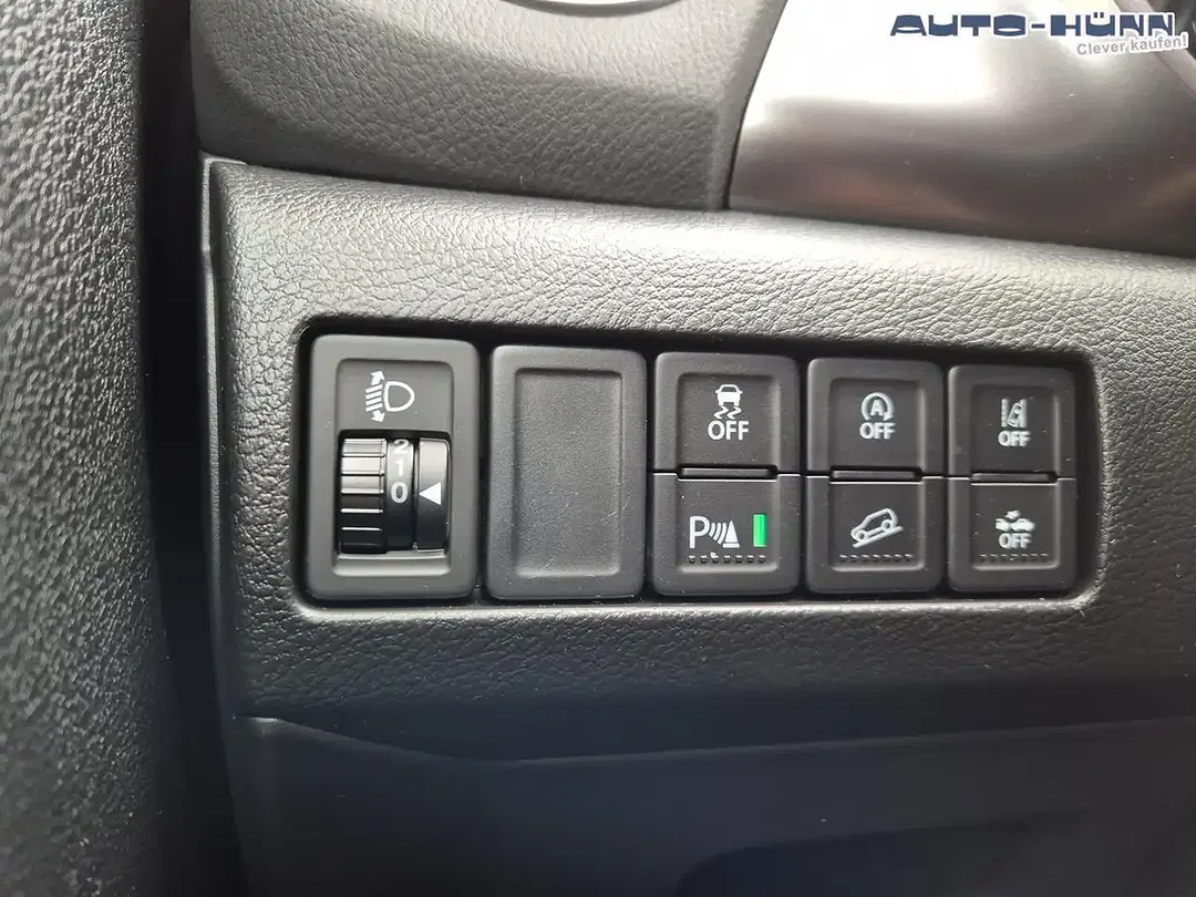 Suzuki Vitara - Thumbnail 15