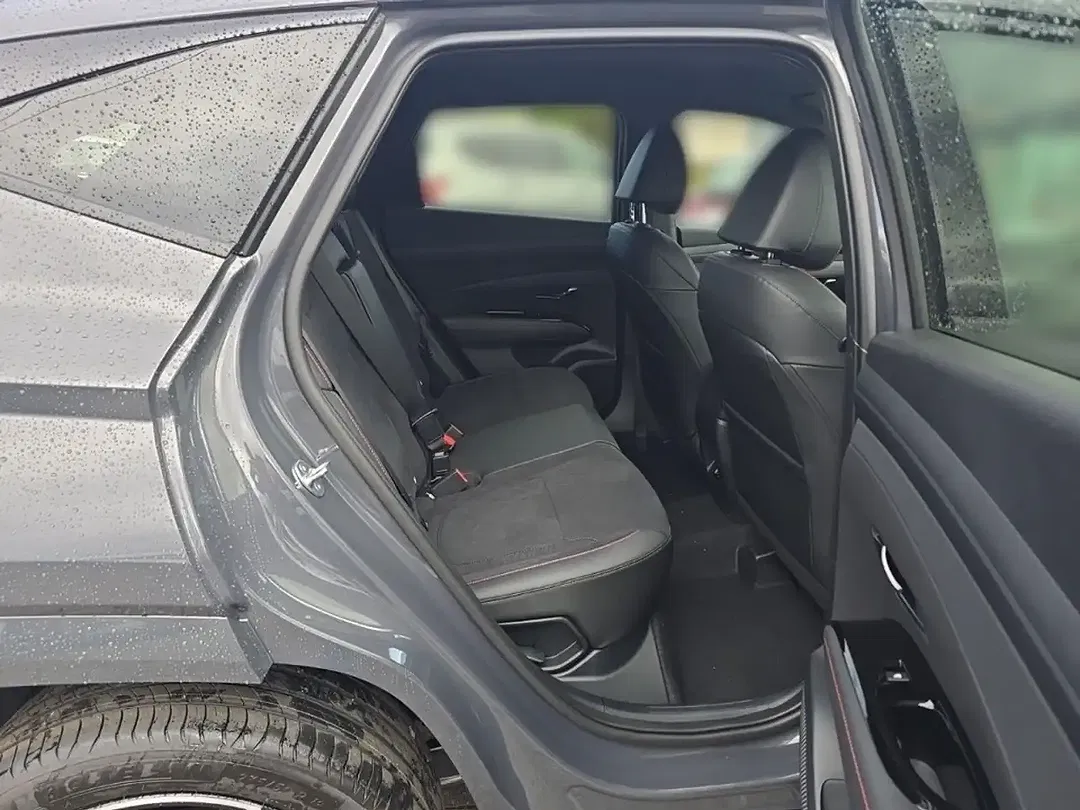 Hyundai TUCSON - Thumbnail 13