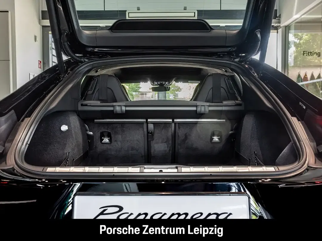 Porsche Panamera - Thumbnail 12