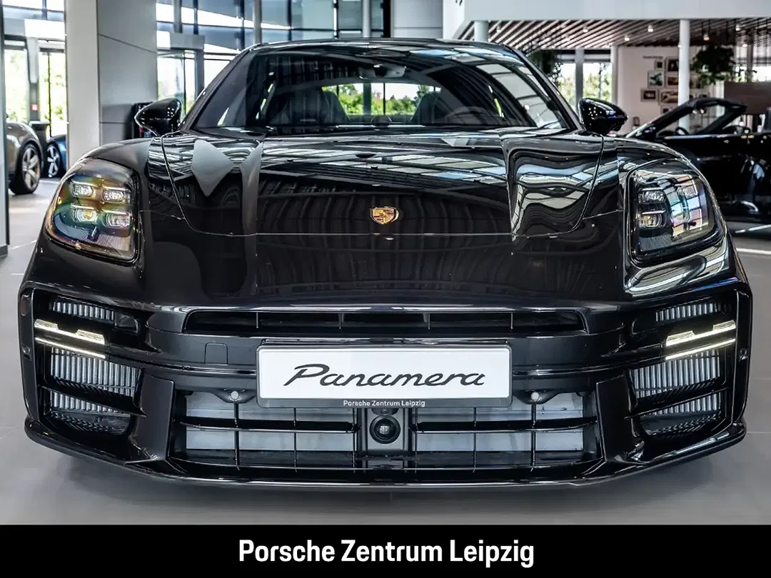 Porsche Panamera - Thumbnail 4