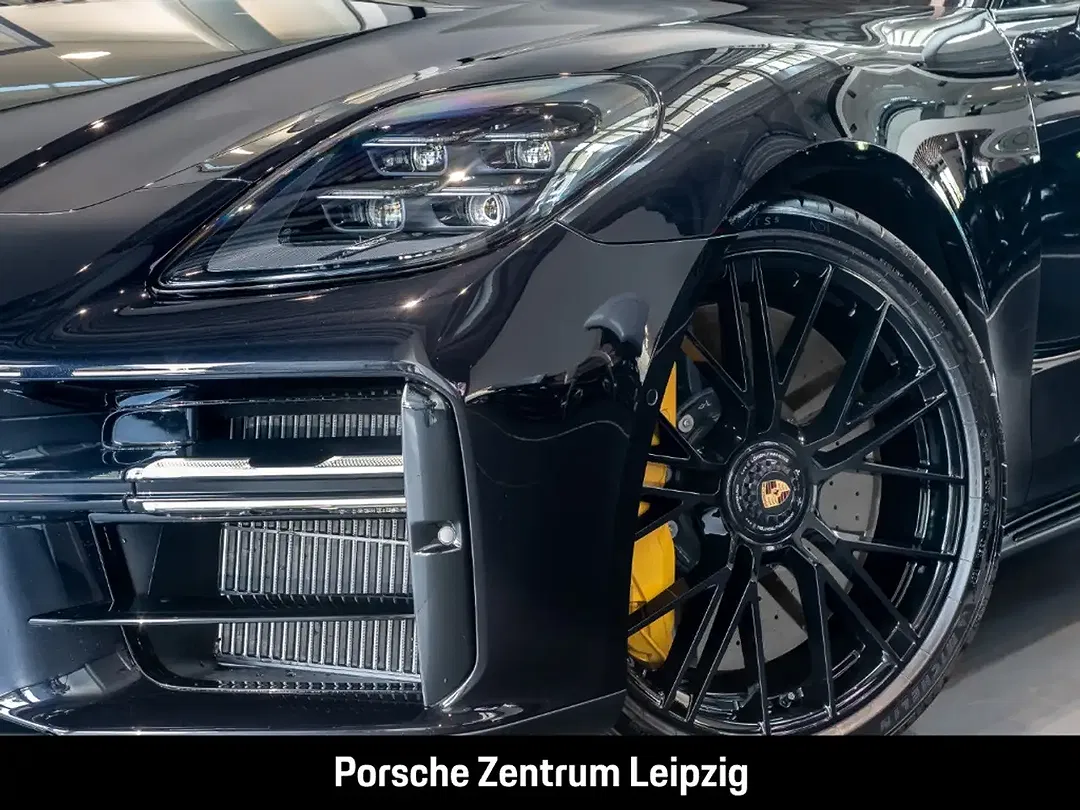 Porsche Panamera - Thumbnail 8