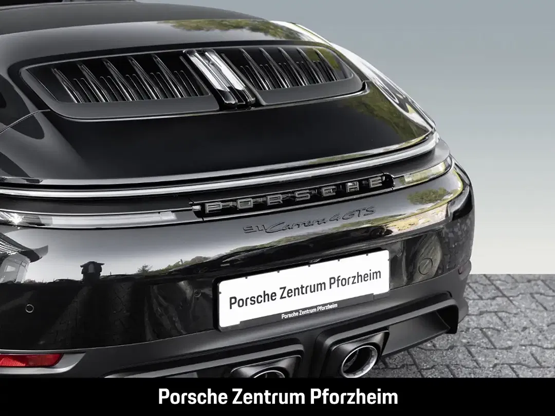 Porsche 992 - Thumbnail 11
