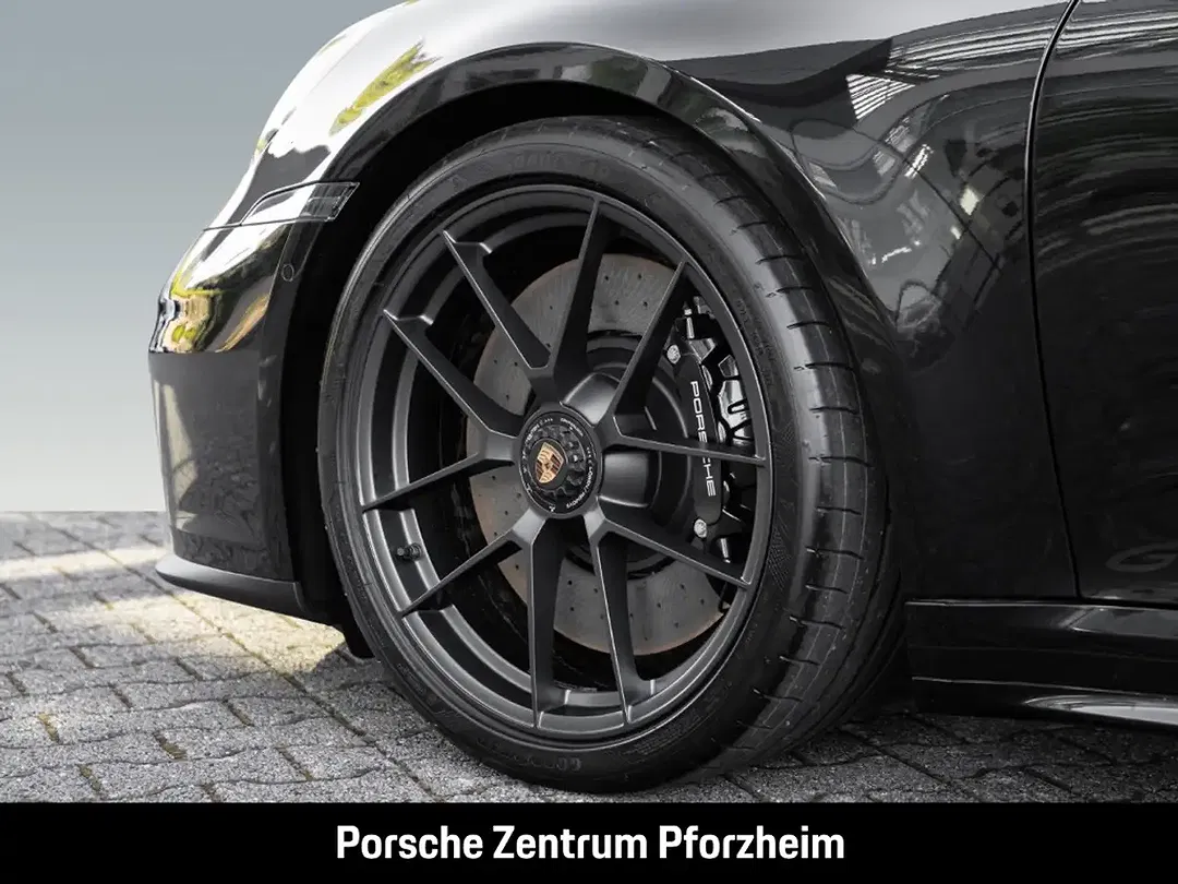 Porsche 992 - Thumbnail 15