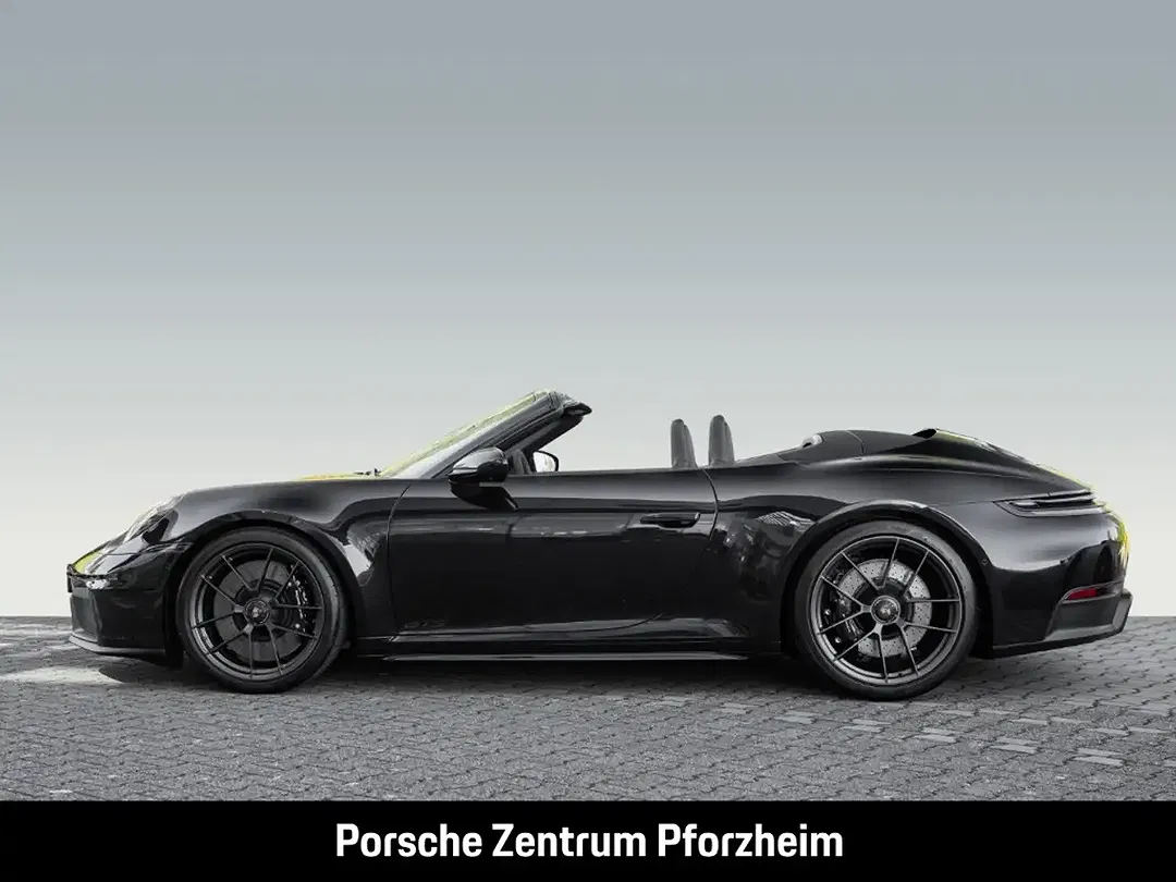 Porsche 992 - Thumbnail 2