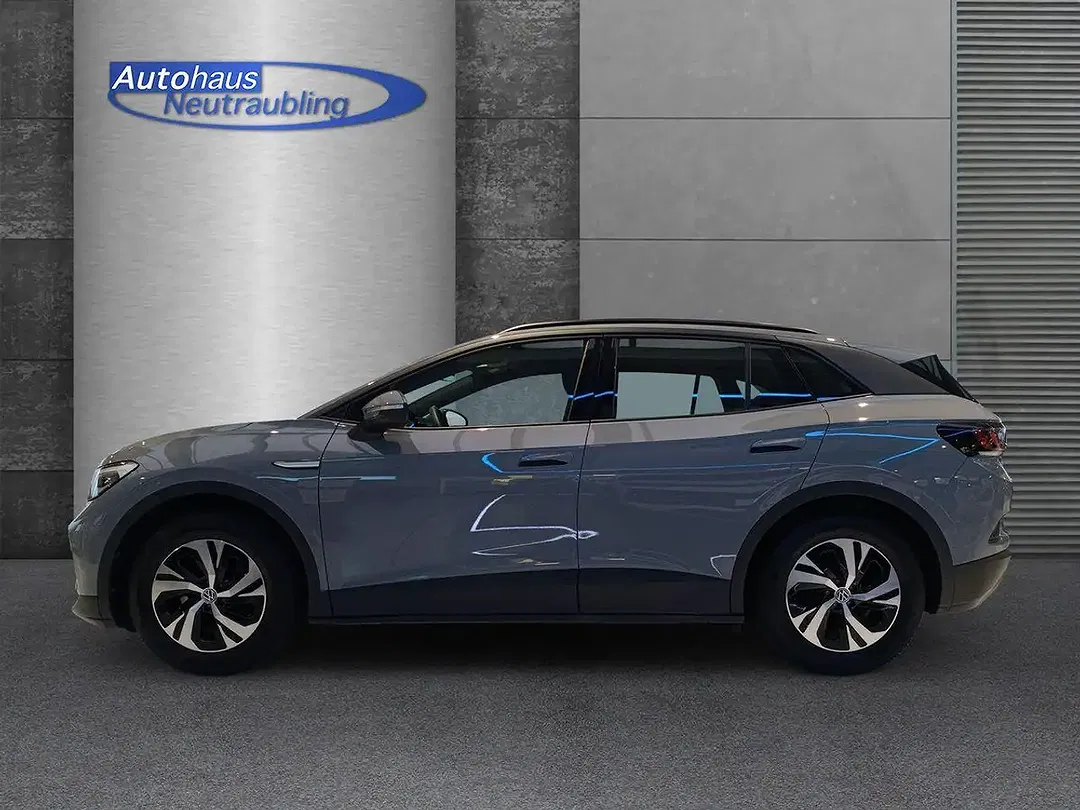 Volkswagen ID.4 - Thumbnail 3