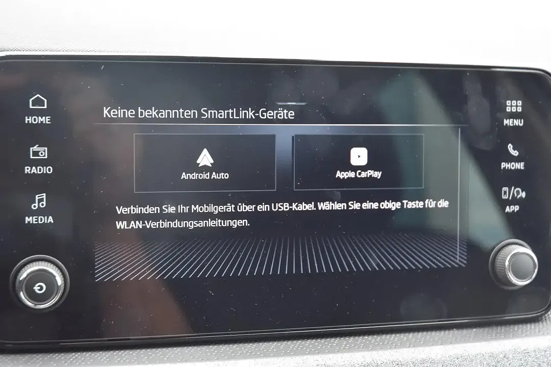 Skoda Kamiq - Thumbnail 25