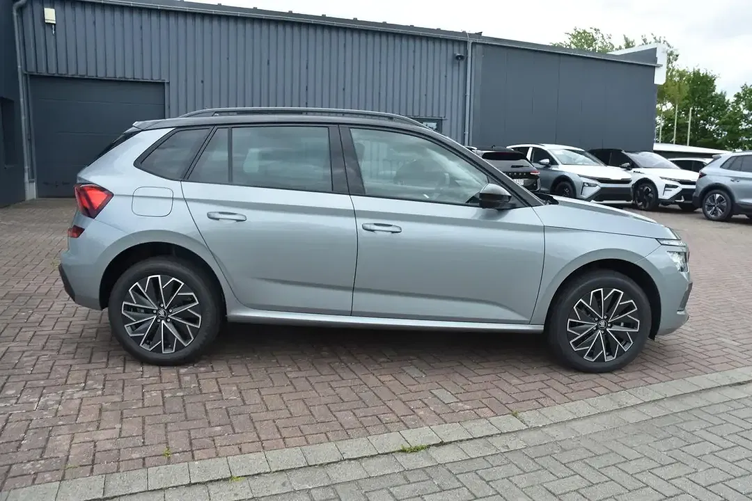Skoda Kamiq - Thumbnail 8