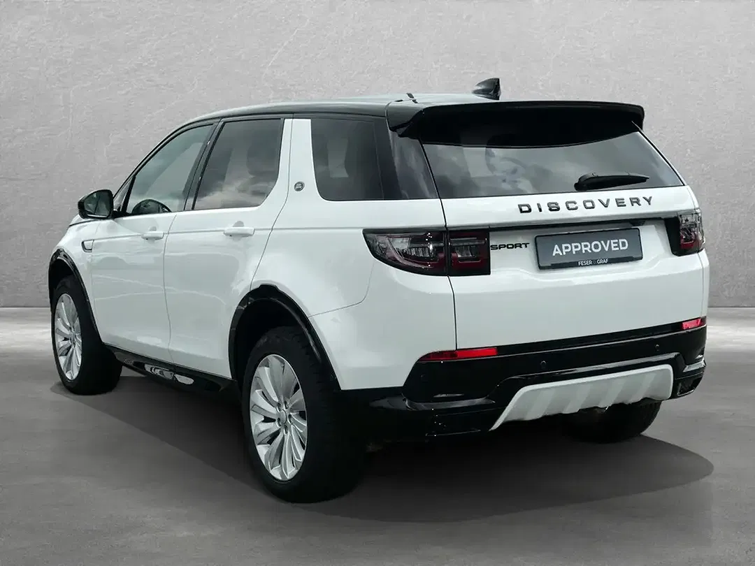 Land Rover Discovery Sport - Thumbnail 2
