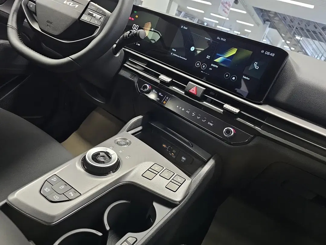 Kia Sportage - Thumbnail 11