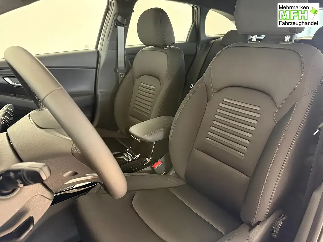 Hyundai i30 - Thumbnail 8