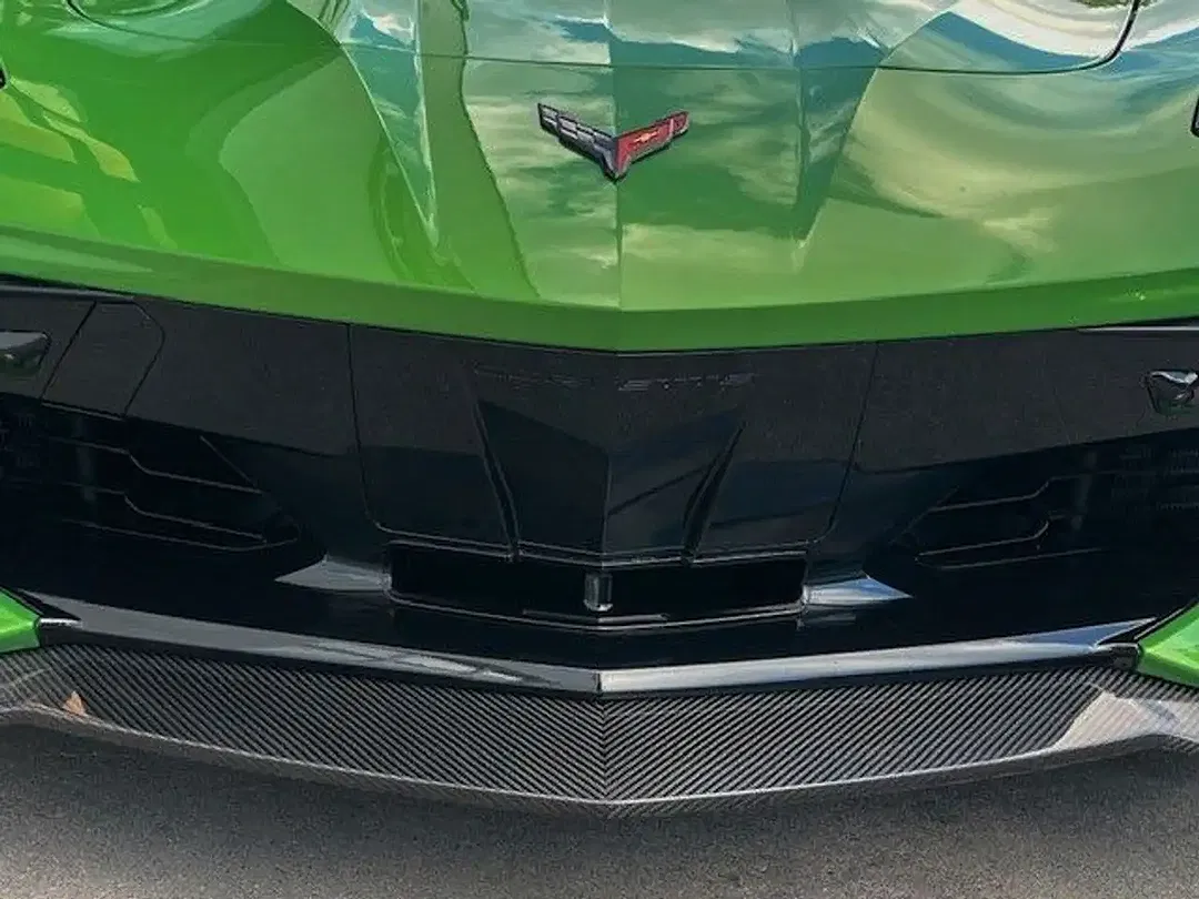 Corvette C8 - Thumbnail 10