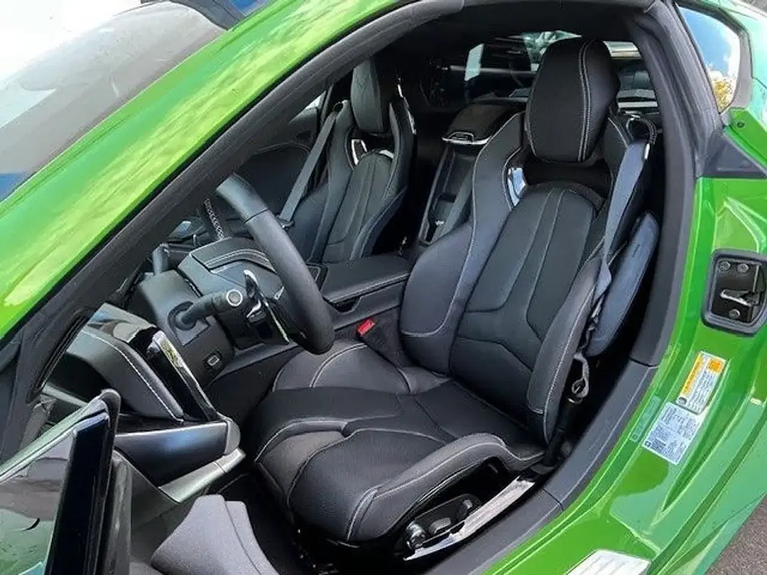 Corvette C8 - Thumbnail 12