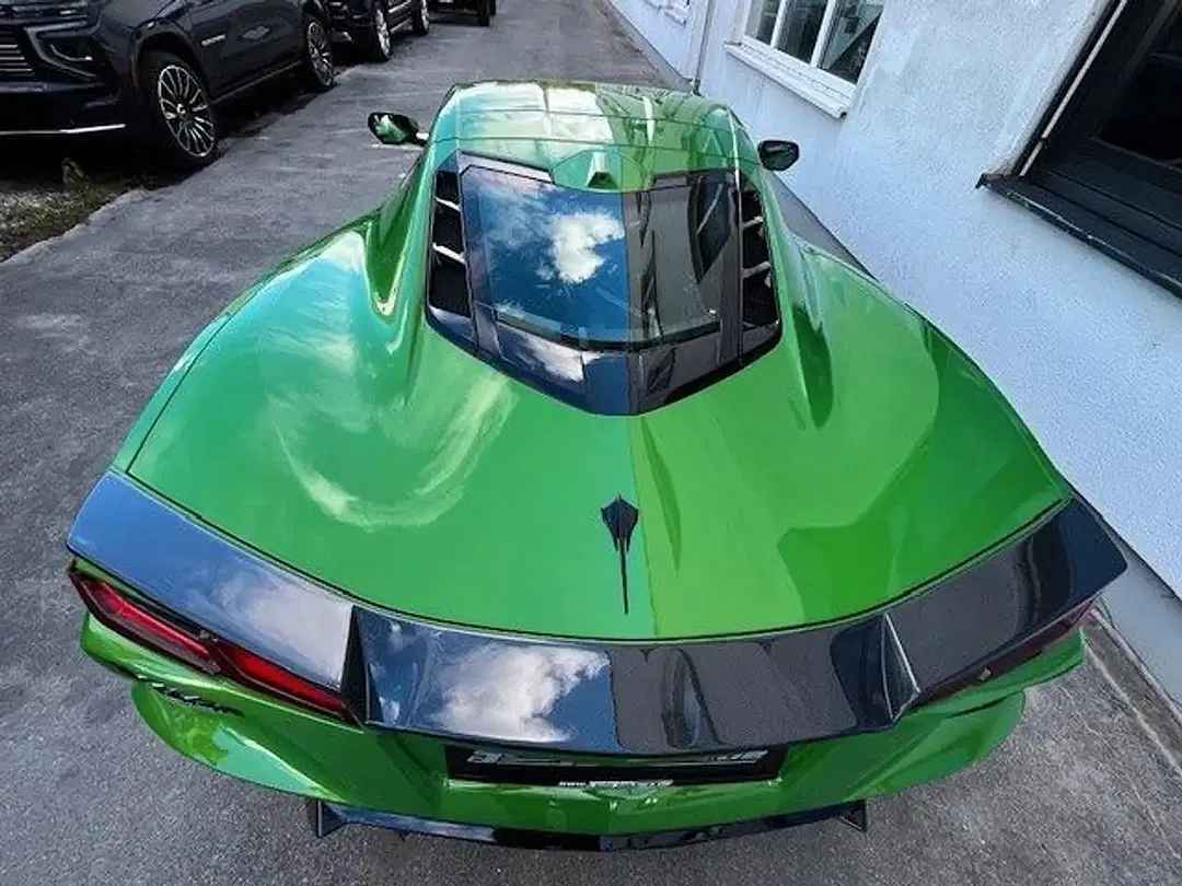 Corvette C8 - Thumbnail 5