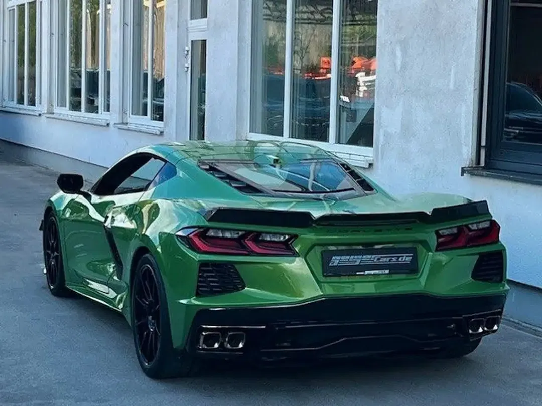 Corvette C8 - Thumbnail 8