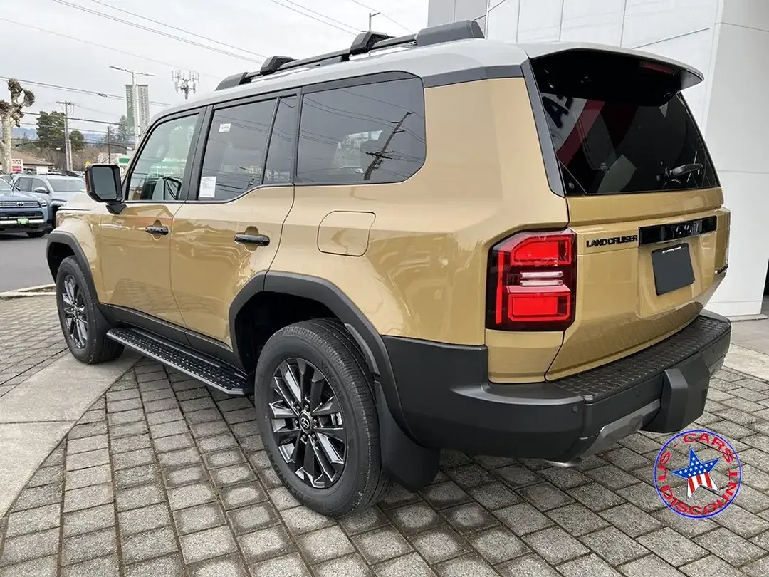 Toyota Land Cruiser - Thumbnail 3