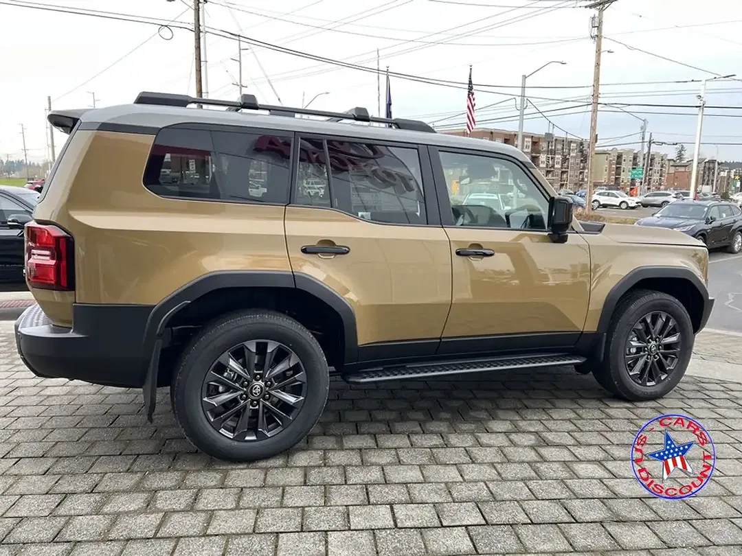 Toyota Land Cruiser - Thumbnail 6