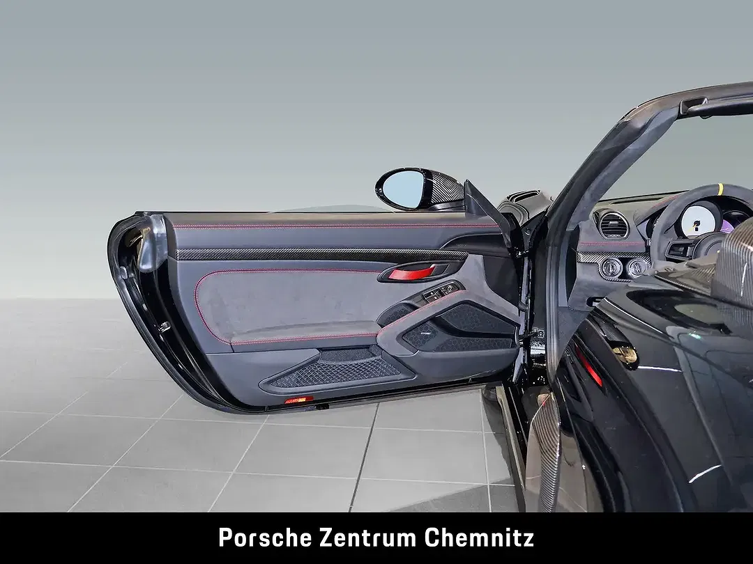 Porsche 718 Spyder - Thumbnail 10