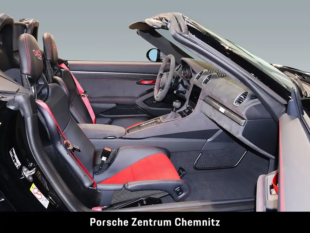 Porsche 718 Spyder - Thumbnail 13