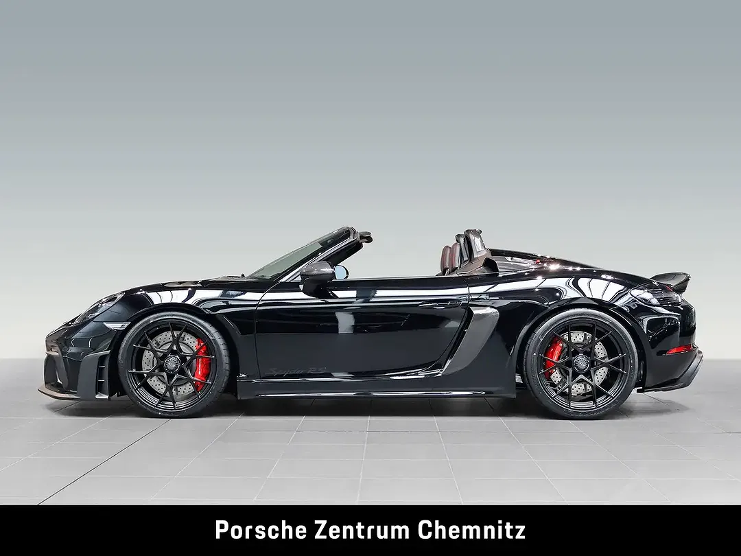 Porsche 718 Spyder - Thumbnail 2