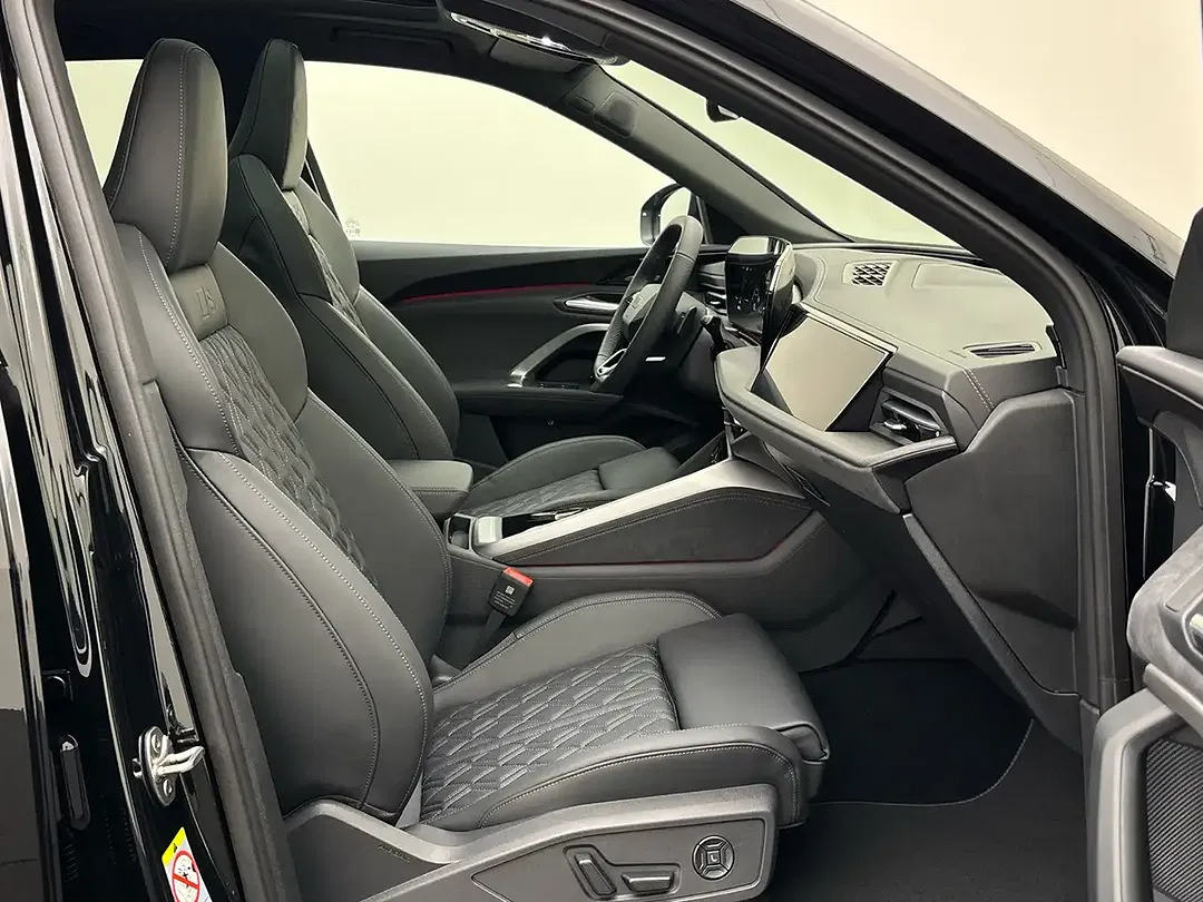 Audi SQ5 - Thumbnail 9