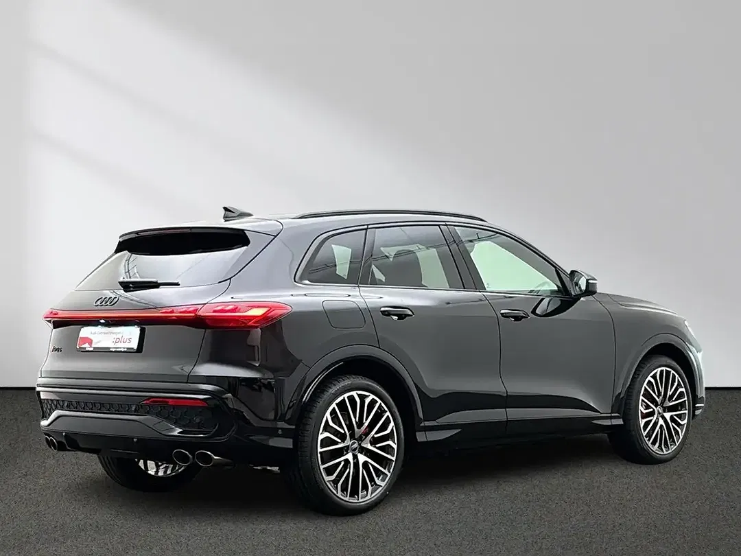 Audi SQ5 - Thumbnail 2