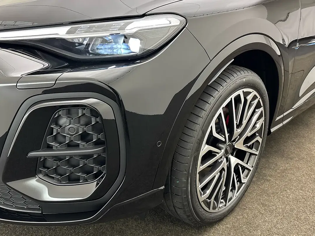 Audi SQ5 - Thumbnail 5