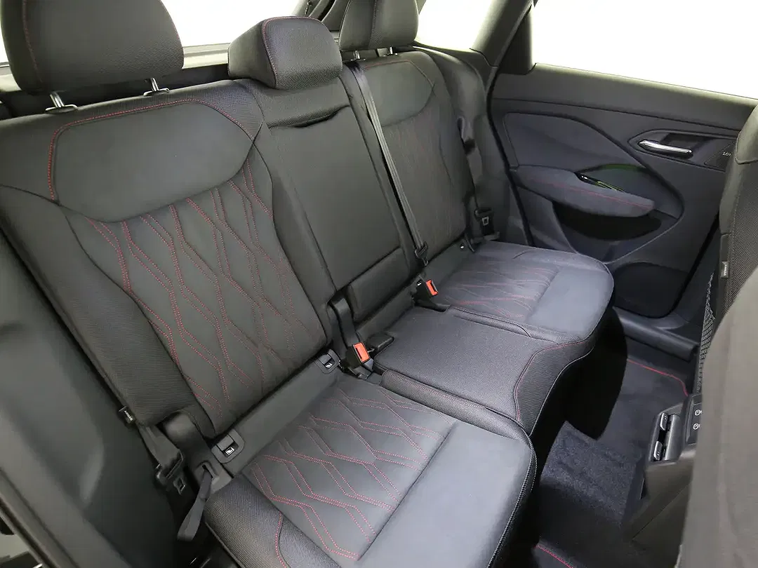 Audi Q3 - Thumbnail 15