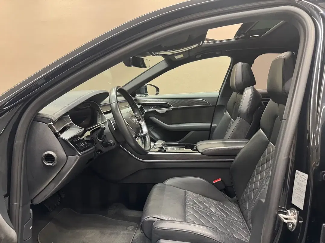 Audi A8 - Thumbnail 10