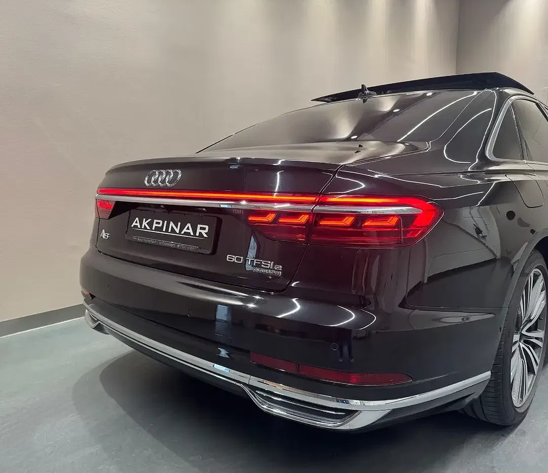 Audi A8 - Thumbnail 5