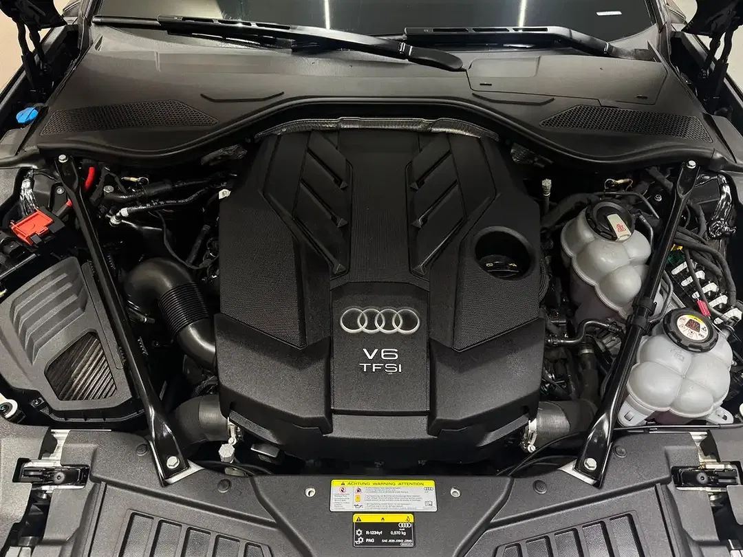 Audi A8 - Thumbnail 7