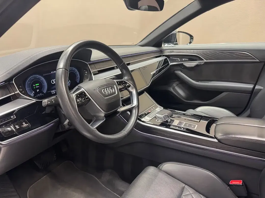Audi A8 - Thumbnail 9