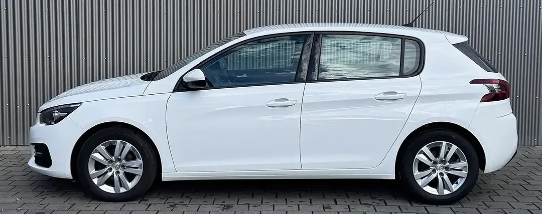 Peugeot 308 - Thumbnail 5