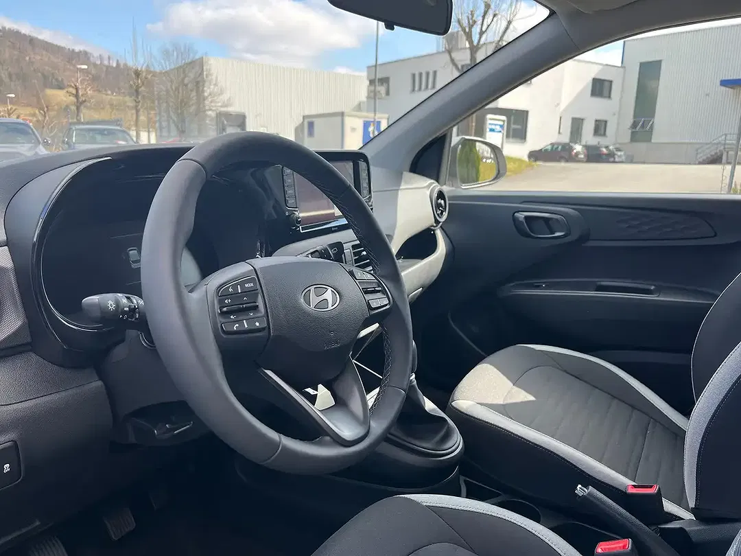 Hyundai i10 - Thumbnail 7