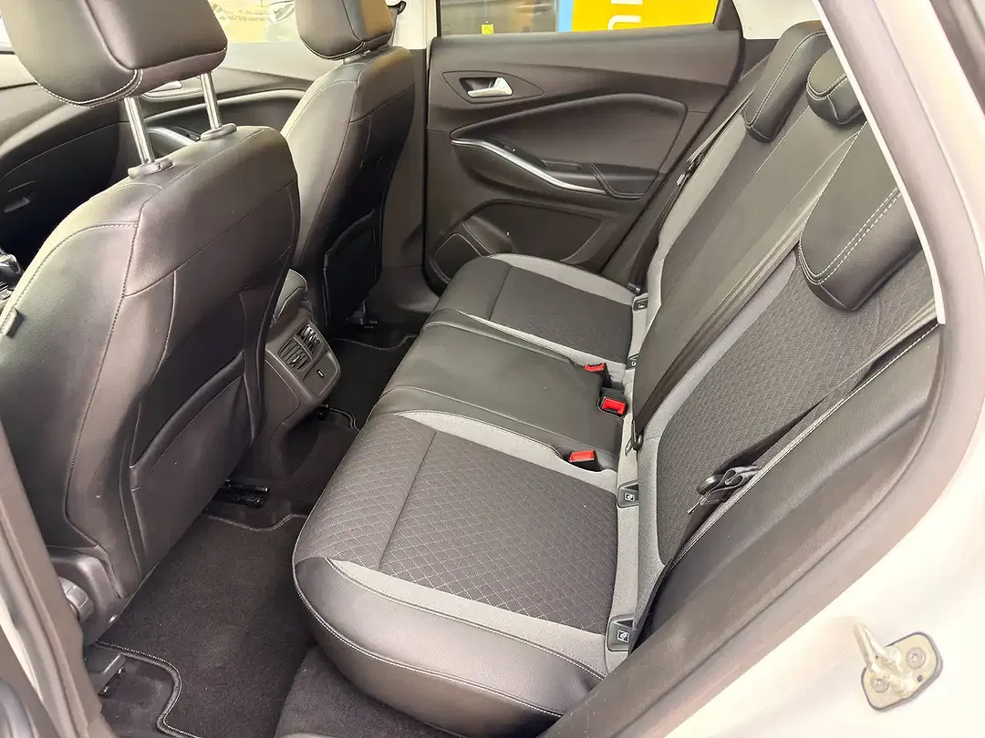 Opel Grandland X - Thumbnail 12