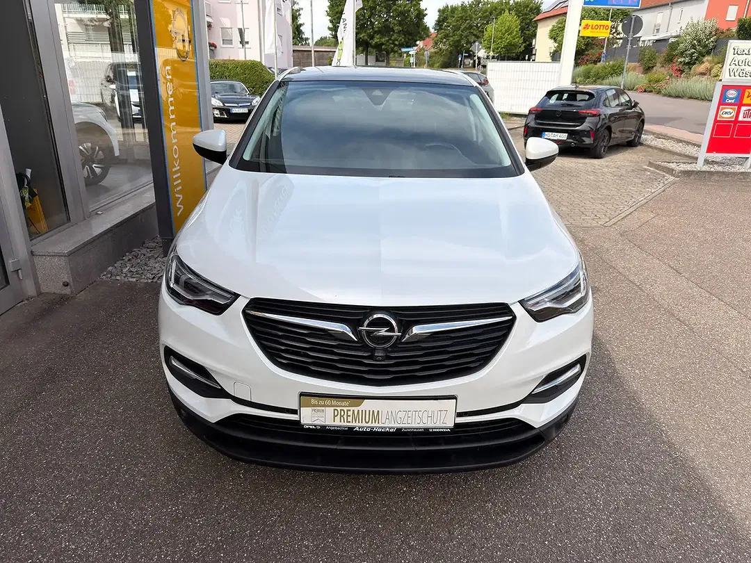Opel Grandland X - Thumbnail 2