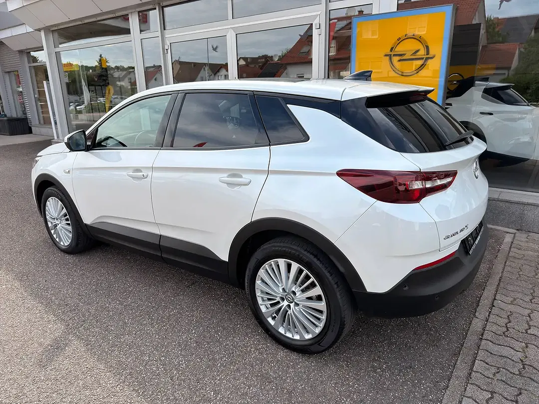 Opel Grandland X - Thumbnail 6