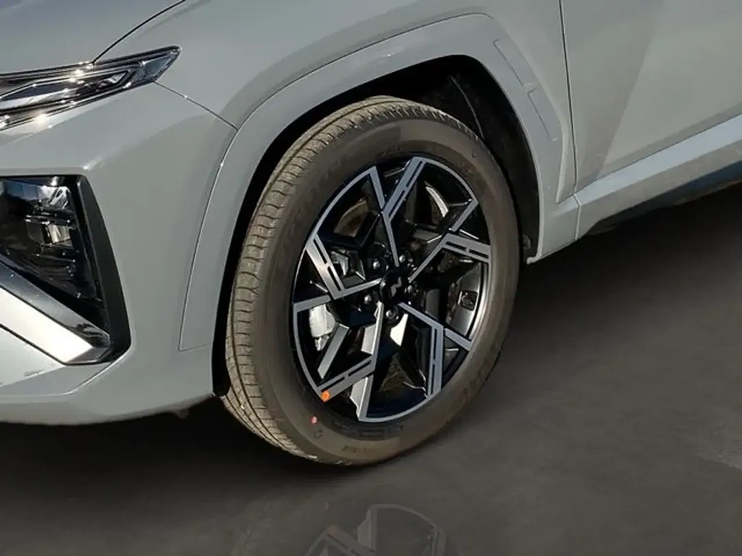 Hyundai TUCSON - Thumbnail 6