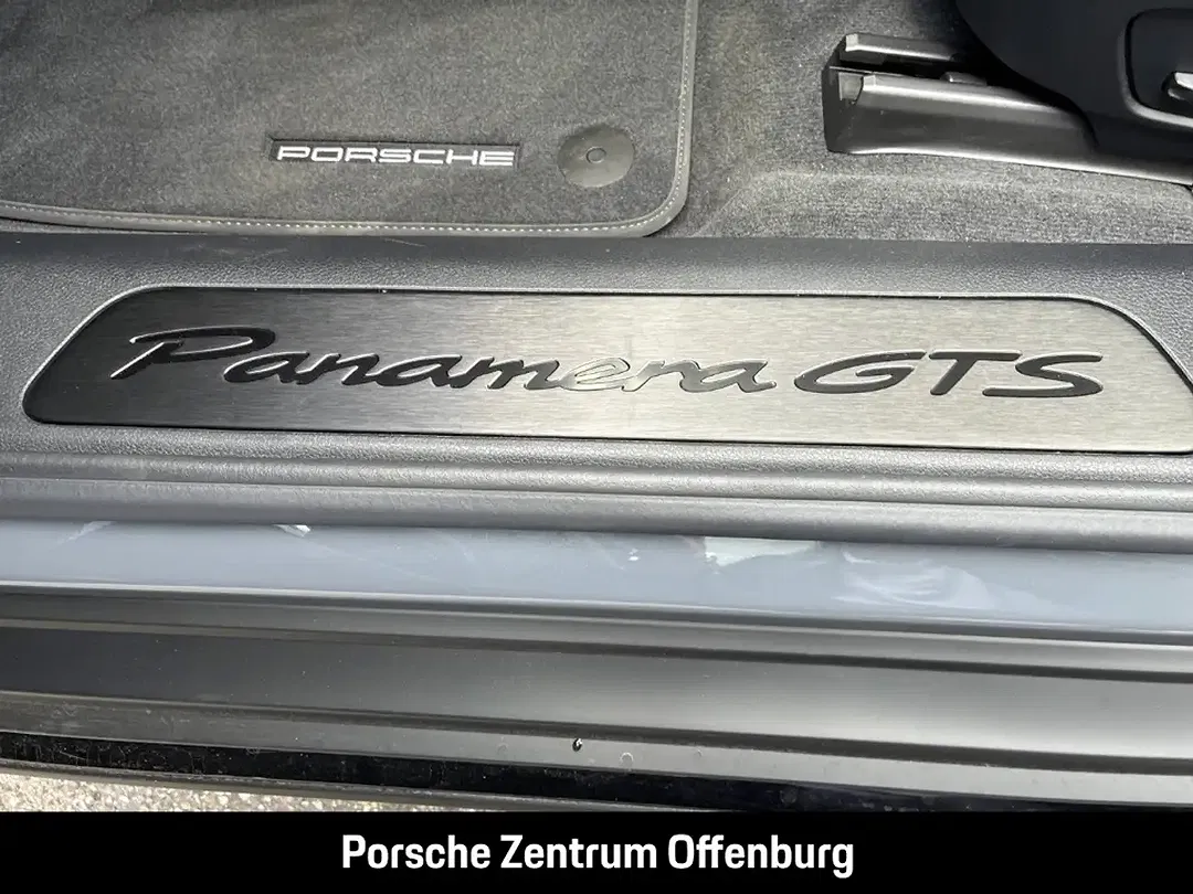 Porsche Panamera - Thumbnail 13