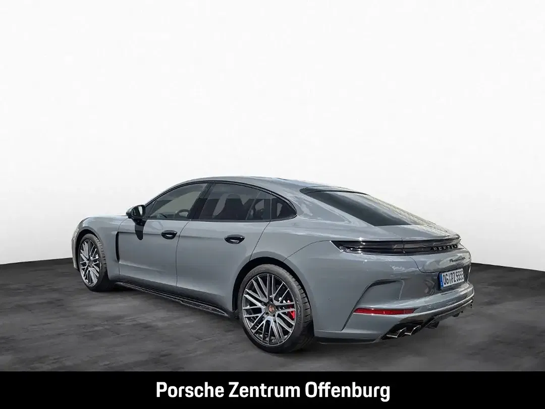 Porsche Panamera - Thumbnail 3