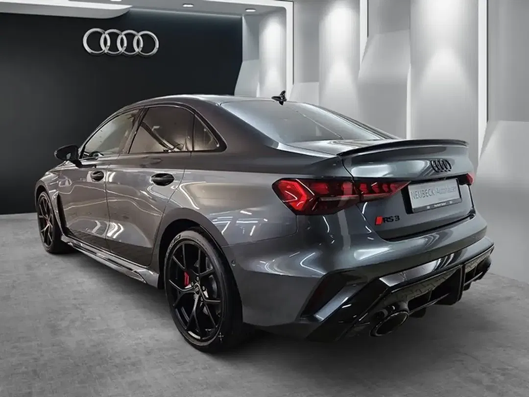 Audi RS3 - Thumbnail 10