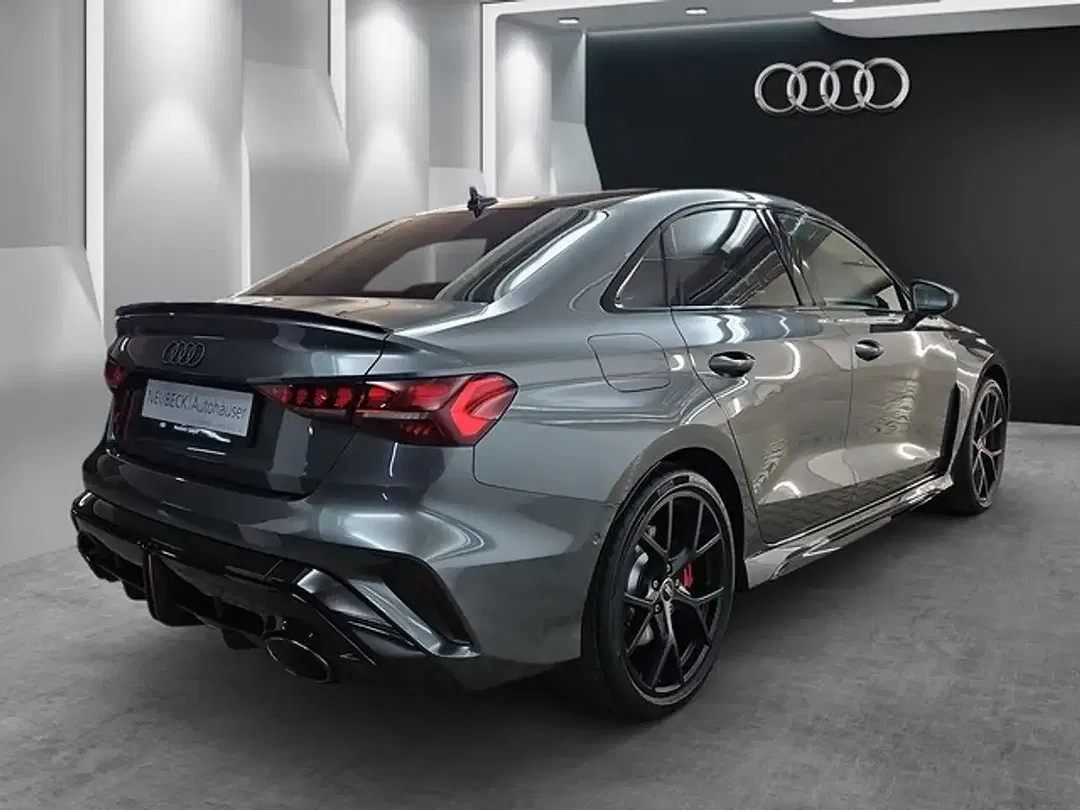 Audi RS3 - Thumbnail 14