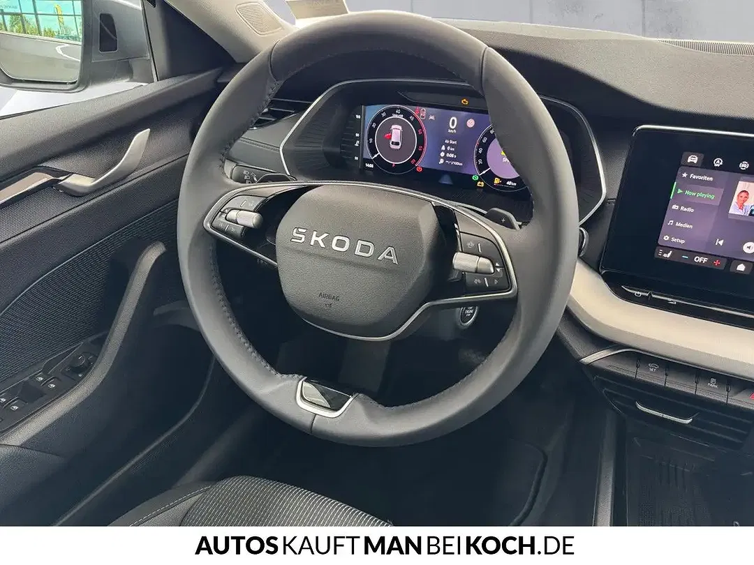 Skoda Octavia - Thumbnail 8